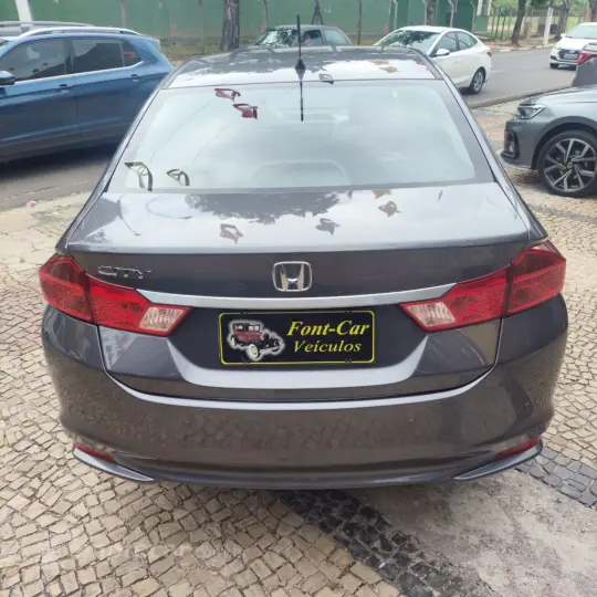 CITY Sedan DX 1.5 Flex 16V Aut.