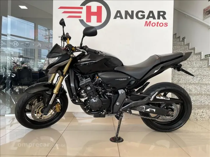 CB 600F HORNET
