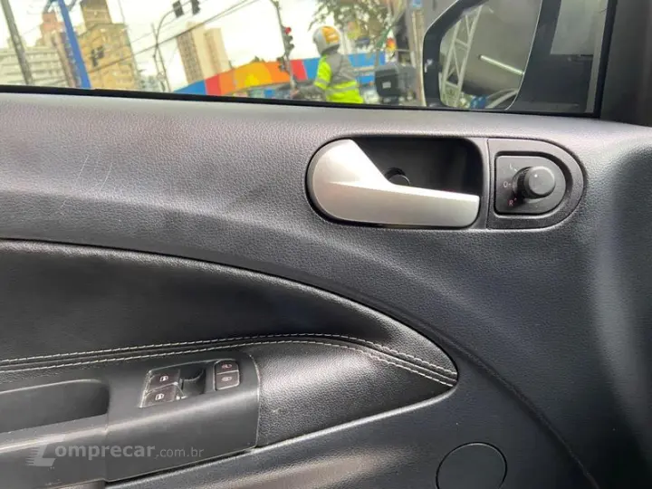 SAVEIRO TRENDLINE 1.6 TOTAL FLEX 16V