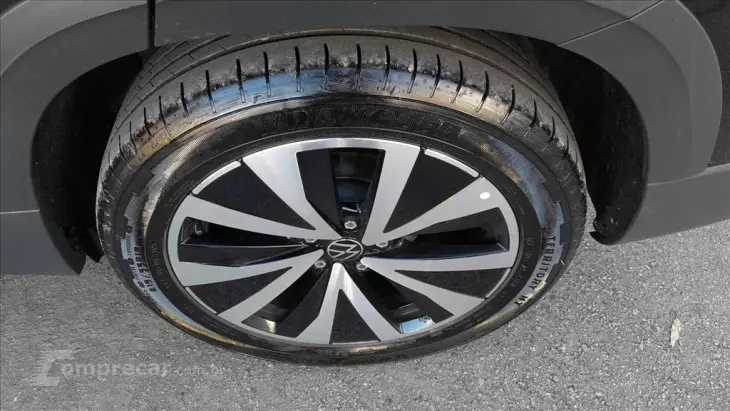 TAOS 1.4 250 TSI TOTAL FLEX HIGHLINE AUTOMÁTICO