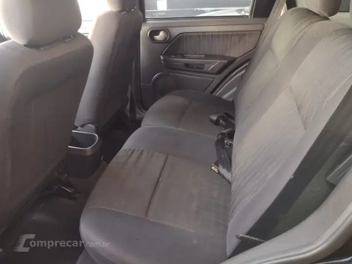 ECOSPORT 1.6 Freestyle 8V