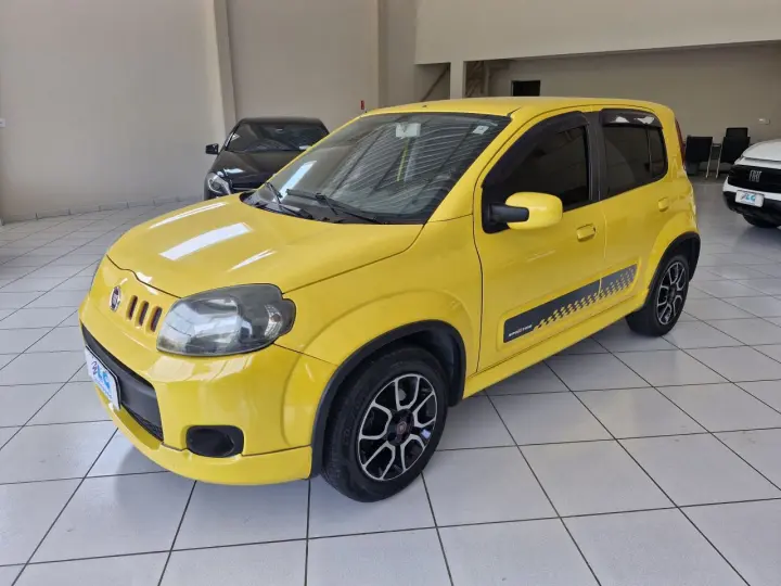 Uno 1.4 4P FLEX SPORTING