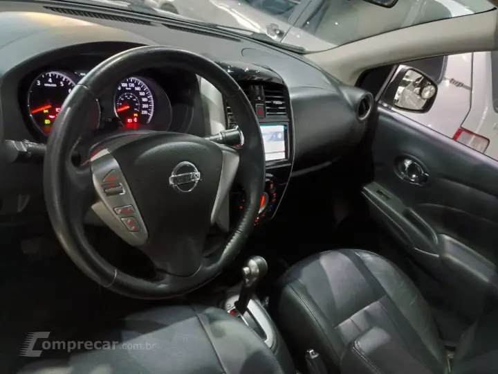 Versa SL 1.6 Automático