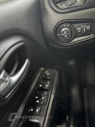 RENEGADE 1.8 16V Night Eagle