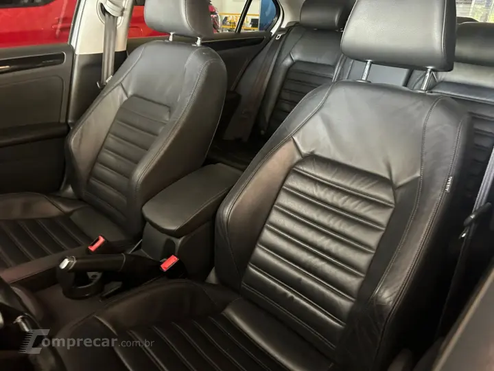 JETTA Highline 2.0 TSI 16V 4p Tiptronic