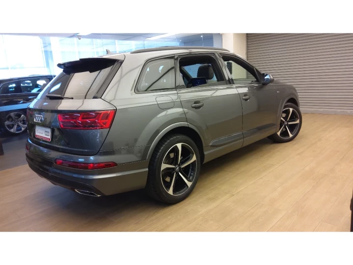 Q7 3.0 V6 TDI DIESEL PERFORMANCE TIPTRONIC