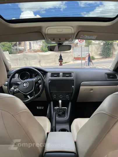 JETTA 1.4 16V TSI Comfortline