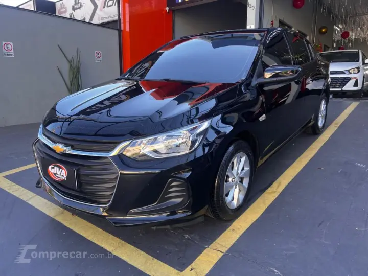 ONIX SEDAN Plus LT 1.0 12V TB Flex Mec.