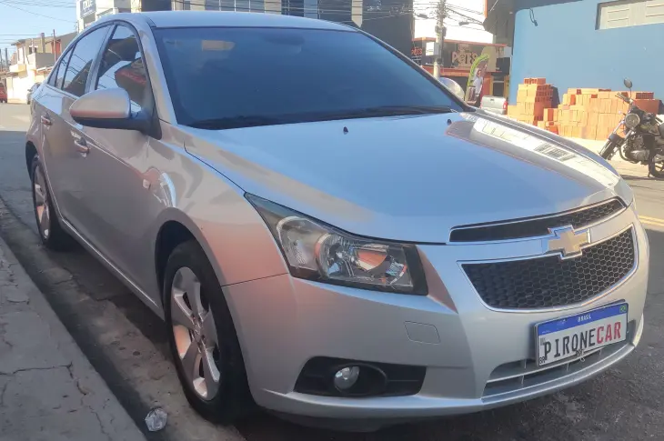 CRUZE 1.8 LT 16V