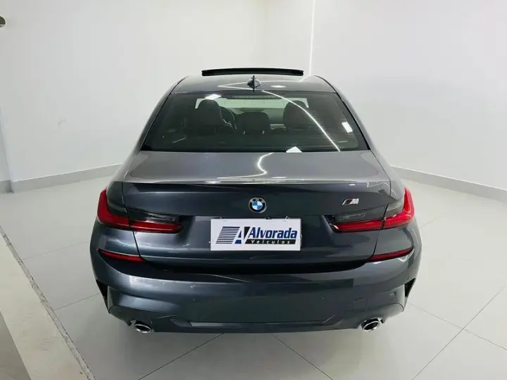 320I  ACTIVE FLEX