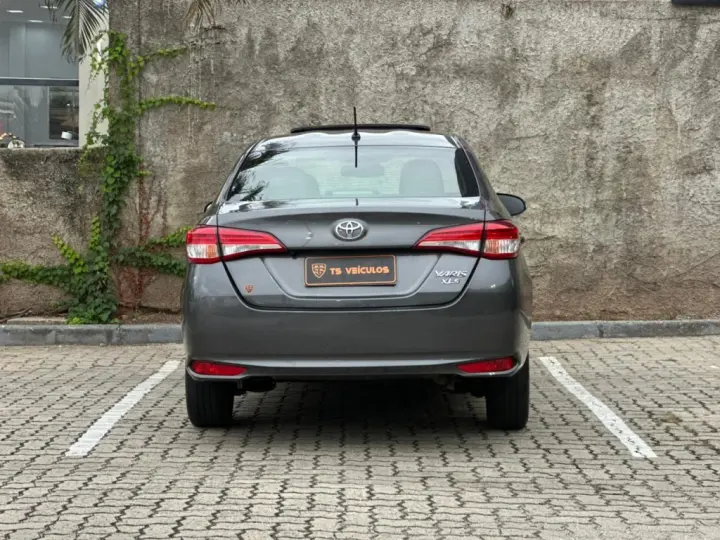 YARIS 1.5 16V FLEX SEDAN XLS CONNECT MULTIDRIVE