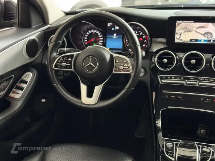 C 180 1.6 16V 4P CGI AVANTGARDE TURBO AUTOMÁTICO