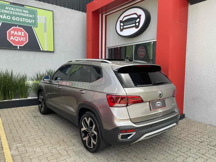 TAOS 1.4 250 TSI TOTAL FLEX HIGHLINE AUTOMÁTICO