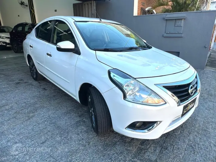 VERSA 1.6 16V Unique