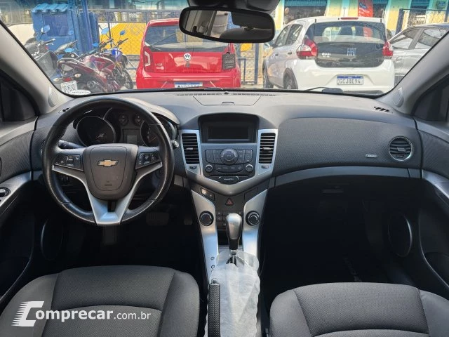 CRUZE SEDAN - 1.8 LT 16V 4P AUTOMÁTICO