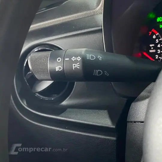 Strada Freedom 1.3 Flex 8V CD