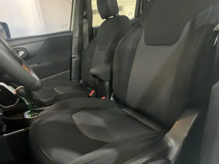 RENEGADE 1.8 16V Sport