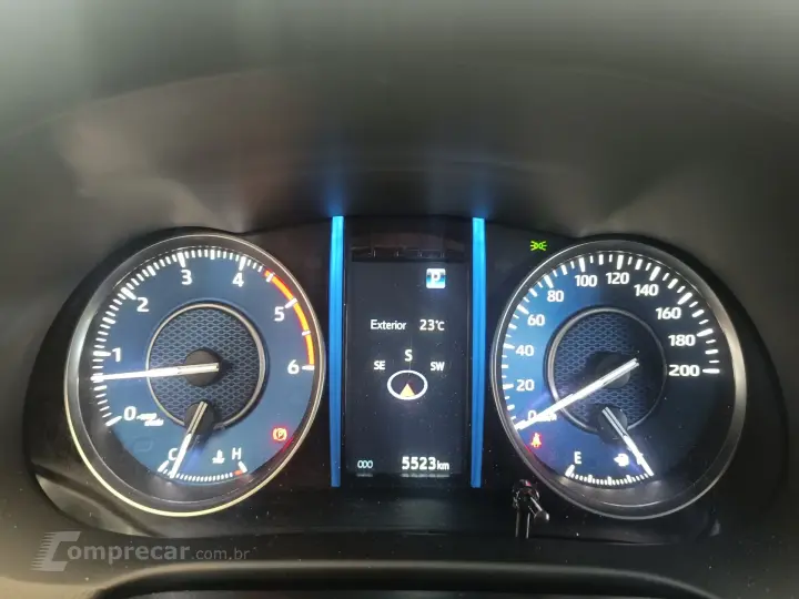 HILUX SW4 2.8 D-4D TURBO SRX PLATINUM 7L 4X4 AUTOMÁTICO