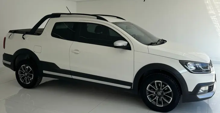 SAVEIRO 1.6 Cross CD 16V