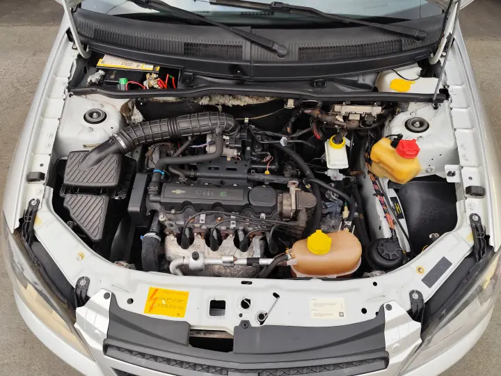 CELTA 1.0 MPFI LT 8V