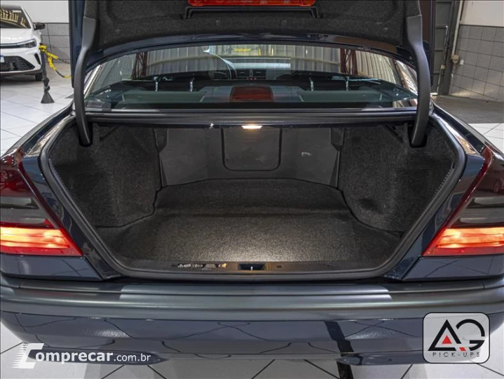 C 180 1.8 Classic Plus