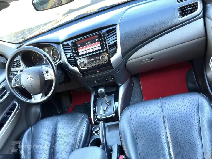 L200 TRITON 2.4 16V TURBO DIESEL SPORT HPE TOP CD 4P 4X4 AUT