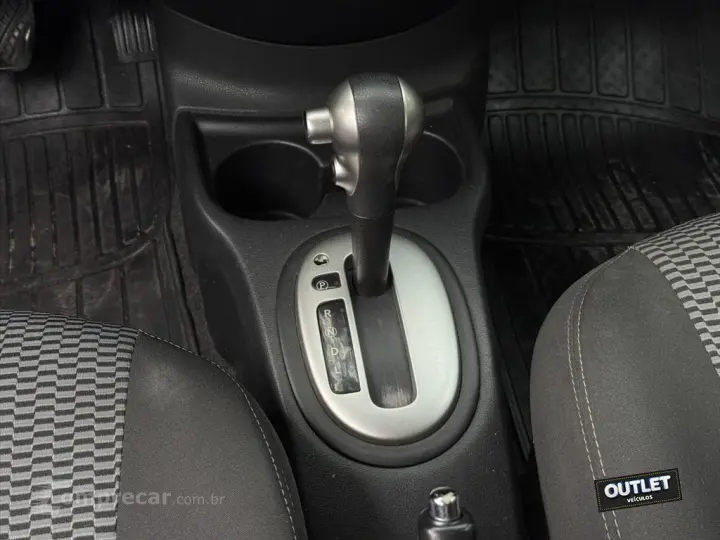 VERSA 1.6 16V FLEXSTART SV 4P XTRONIC