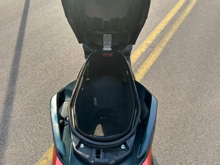 XMAX 250