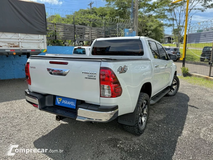 Hilux CD SRX 4x4 2.8 TDI 16V Diesel Aut.