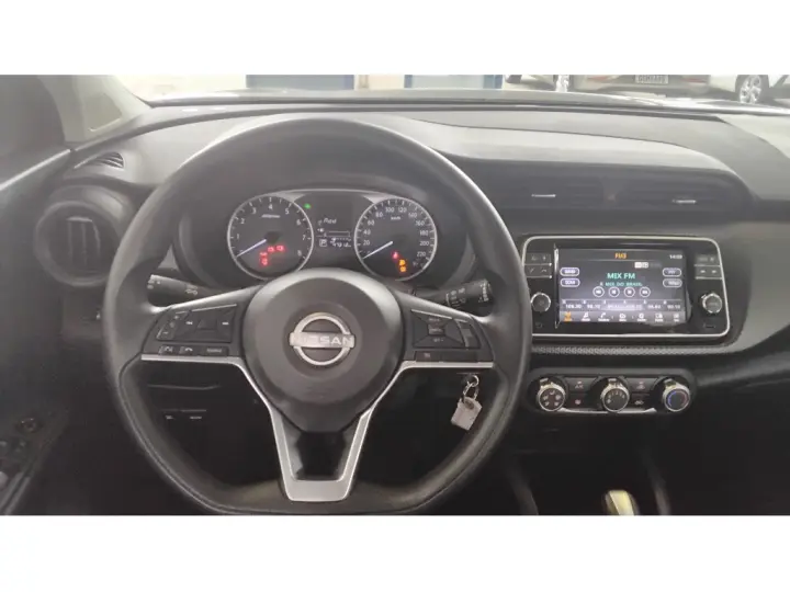 KICKS Sense 1.6 16V Flex Aut.