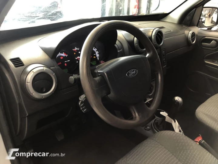 EcoSport XLT FREESTYLE 1.6 Flex 8V 5p