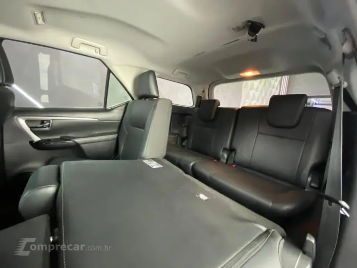 Hilux SW4 SRX 4x4 2.8 TDI 16V Dies. Aut.