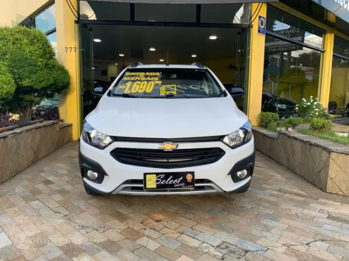 ÔNIX ACTIVE 1.4 AUTOMÁTICO