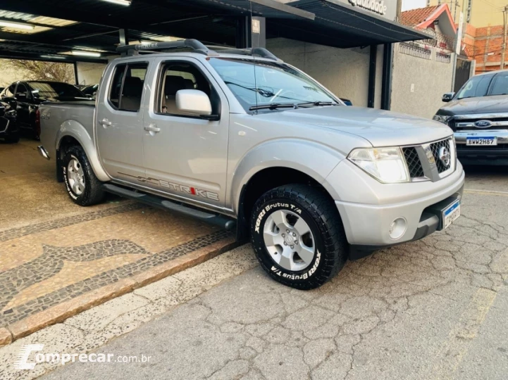 FRONTIER 2.5 SE Strike 4X4 CD Turbo Eletronic