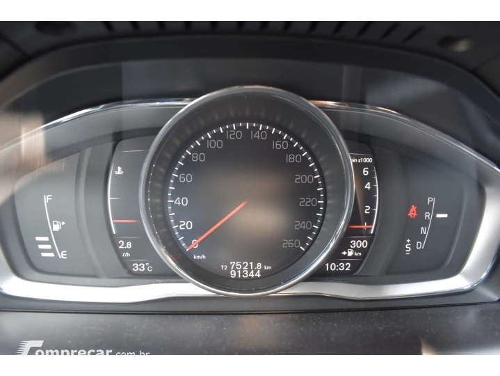 XC60 2.0 T5 MOMENTUM GASOLINA 4P AUTOMÁTICO