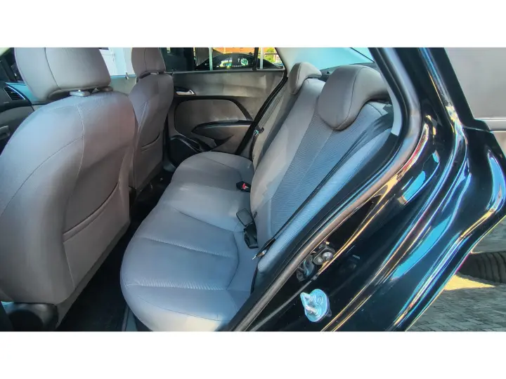 HB20S 1.6 COMFORT PLUS 16V FLEX 4P MANUAL