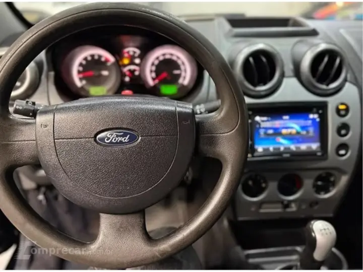 FIESTA 1.6 SE SEDAN 16V FLEX 4P MANUAL