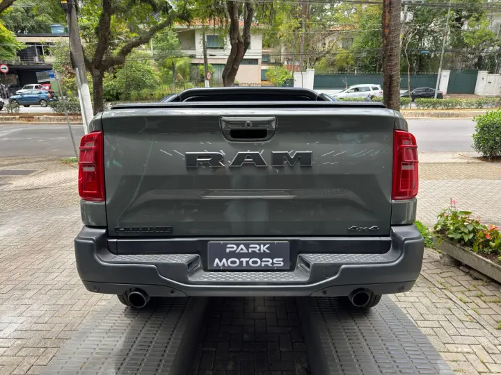 RAMPAGE 2.0 Hurricane 4 Turbo Laramie 4X4