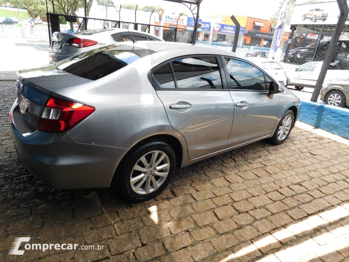 CIVIC 1.8 LXS 16V