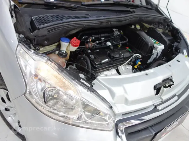 208 - 1.5 ACTIVE 8V 4P MANUAL