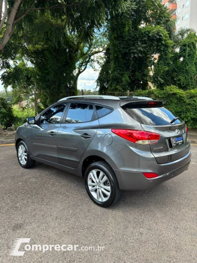 HYUNDAI IX35 2.0 16V