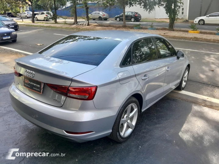 A3 Sedan 1.4 TFSI Flex Tiptronic 4p