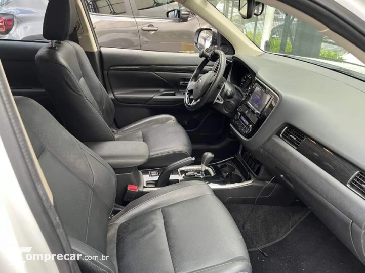 OUTLANDER 2.0 Comfort 16V