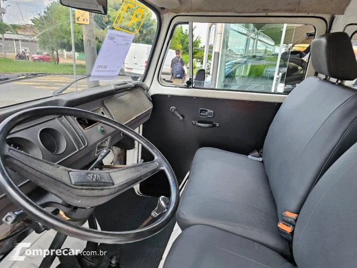 KOMBI 1.6 MI Carat 8V