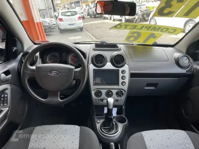 FIESTA HATCH - 1.6 MPI HATCH 8V 4P MANUAL