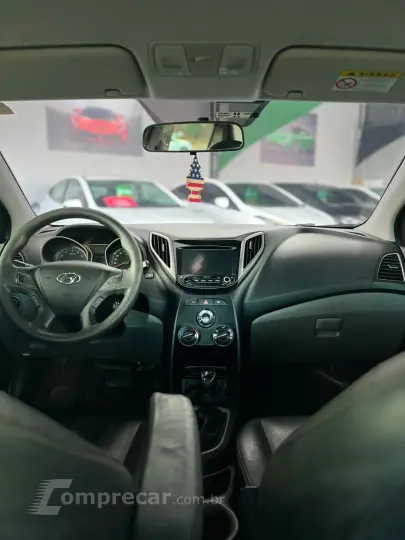 HB20S C.Style/C.Plus1.6 Flex 16V Aut. 4p