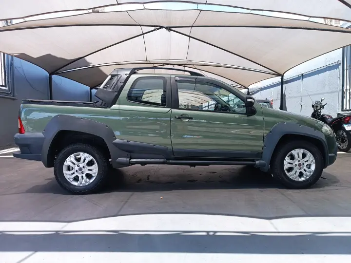 STRADA 1.8 MPI Adventure CD 8V