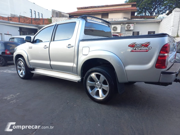 HILUX 3.0 SRV TOP 4X4 CD 16V Turbo Intercooler