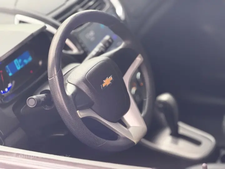 TRACKER LT 1.8 16V Flex 4x2 Aut.