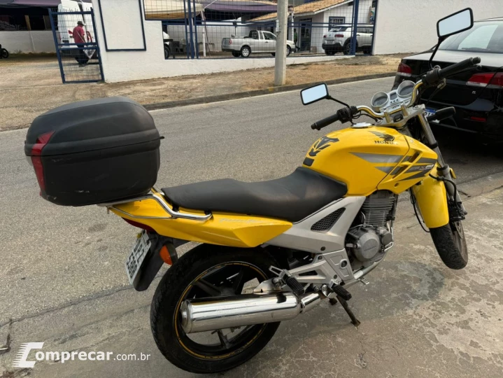 CBX Twister 250 Modelo sem Versão